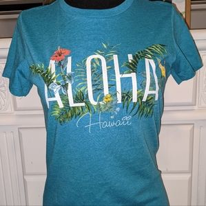 🏵️ 3 for $10🏵️ Island Girl Graphic Shortsleeve Tee